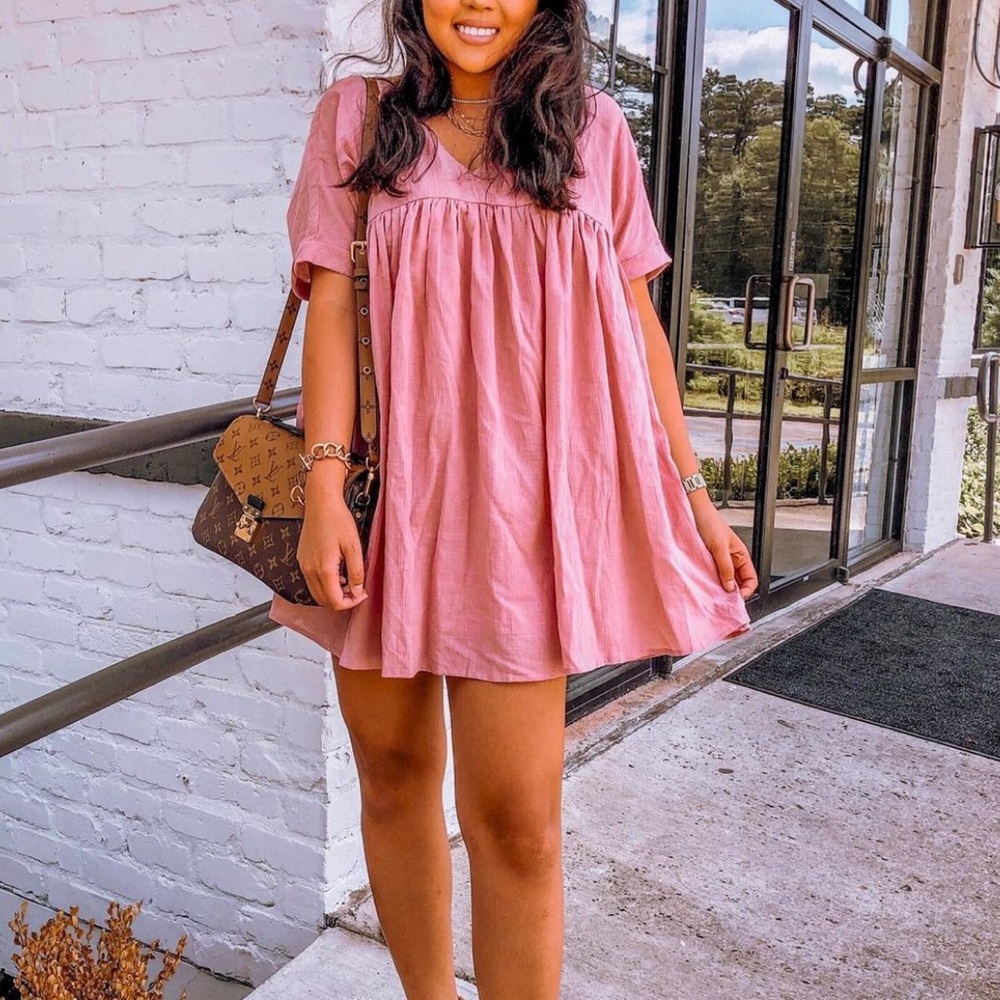 Mini blush dress